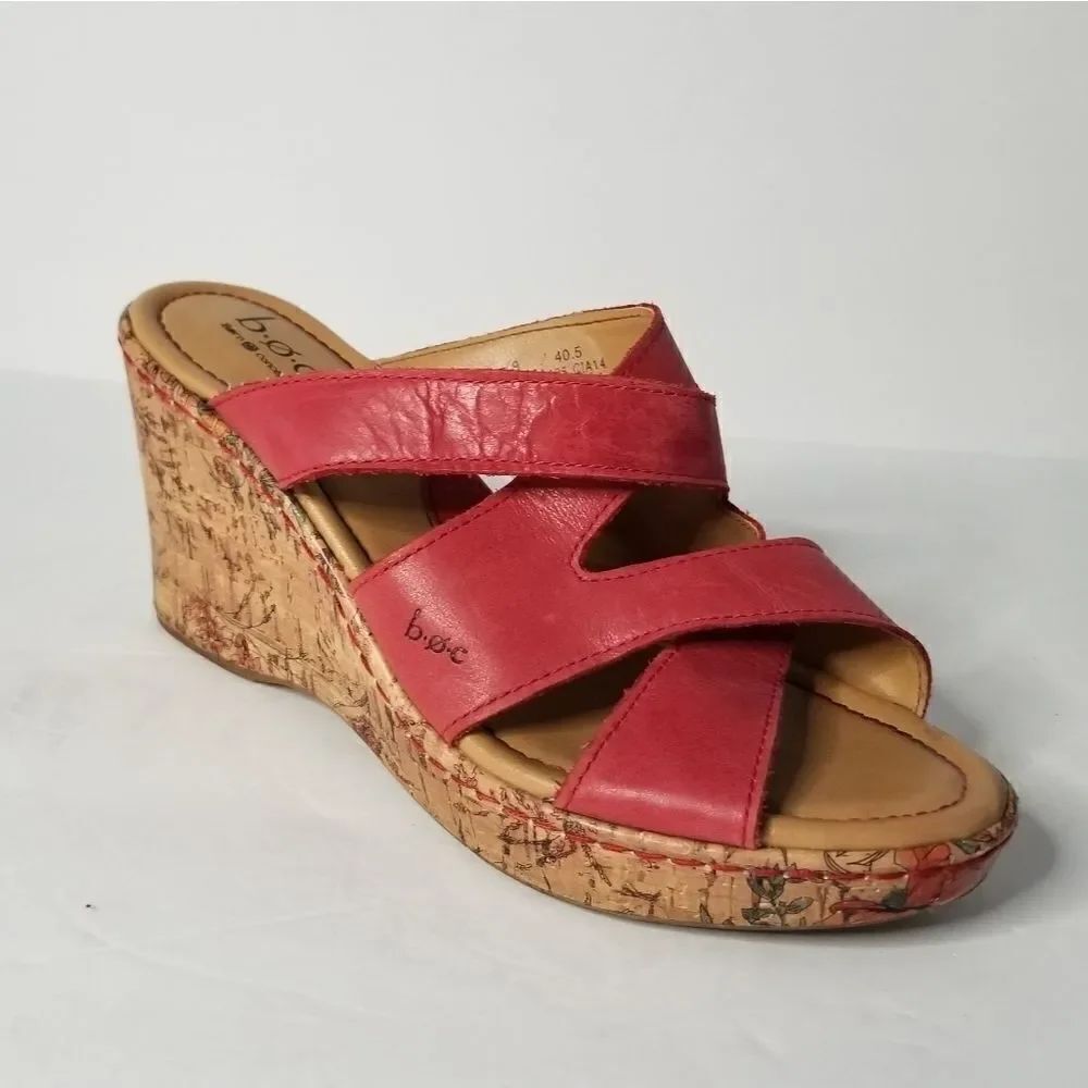 BOC wedge sandals size 9 leather upper coral